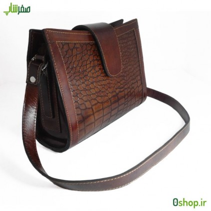 کیف دوشی کوچک زنانه چرم مدل دوشی زبانه دار