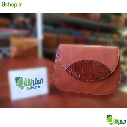کیف چرم طبیعی زنانه مدل ترنجی هلالی کد 634