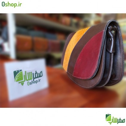 کیف زنانه دوشی چرم راد مدل هلالی کد 563