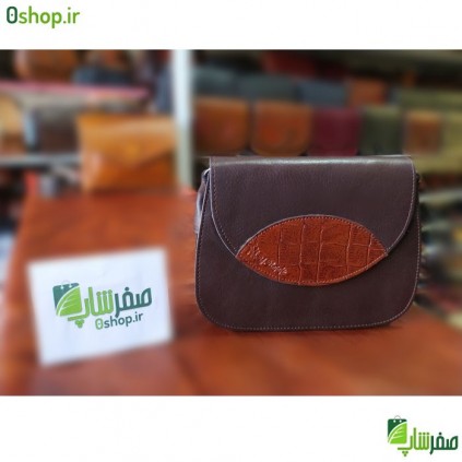 کیف چرم گاوی زنانه دوشی مدل ترنجی هلالی کد 585